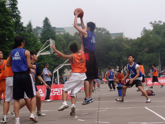 季纽